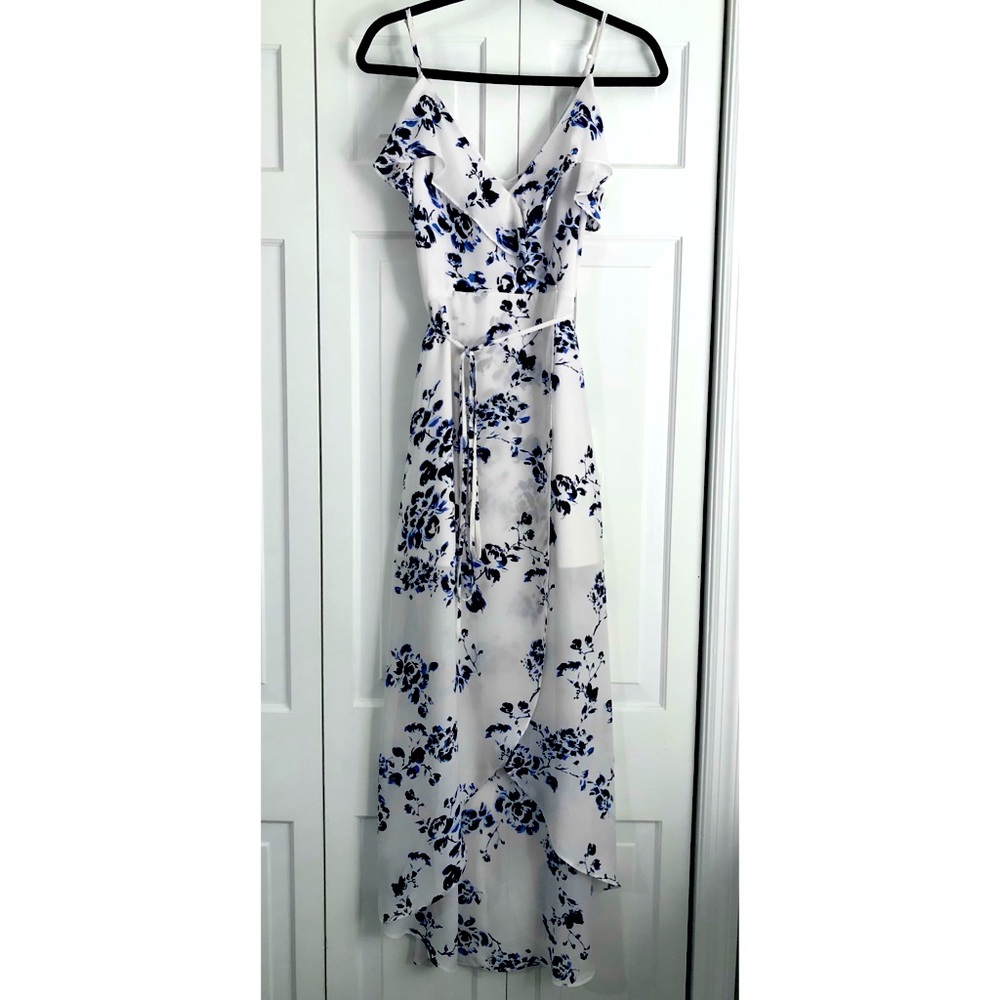 Design Lab White & Blue Floral Maxi Dress